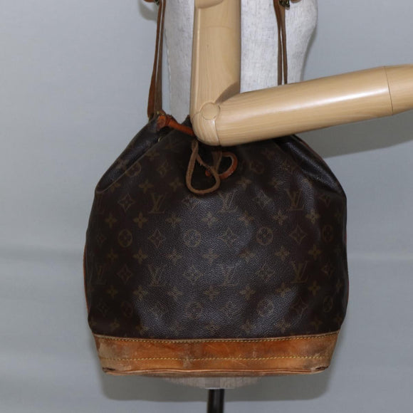 LOUIS VUITTON Monogram Noe Shoulder Bag M42224 LV Auth 146313