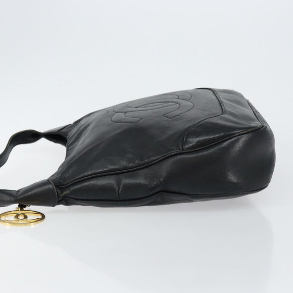 CHANEL Matelasse Shoulder Bag Leather Black Gold CC Auth 146351