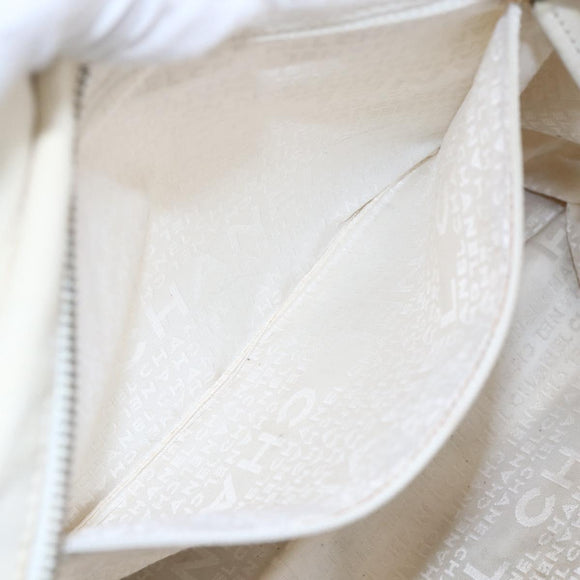 CHANEL marshmallow COCO Mark Hand Bag Canvas White Black CC Auth 146352