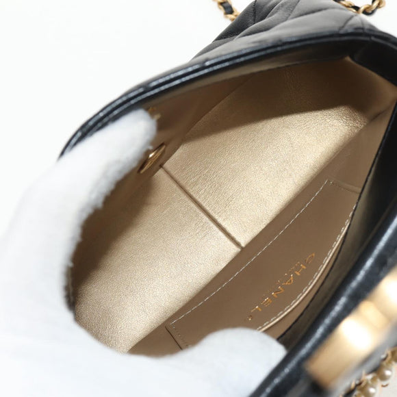 CHANEL Matelasse Pearl Charm Chain Bag Lamb Skin Black Gold CC Auth 146362SM