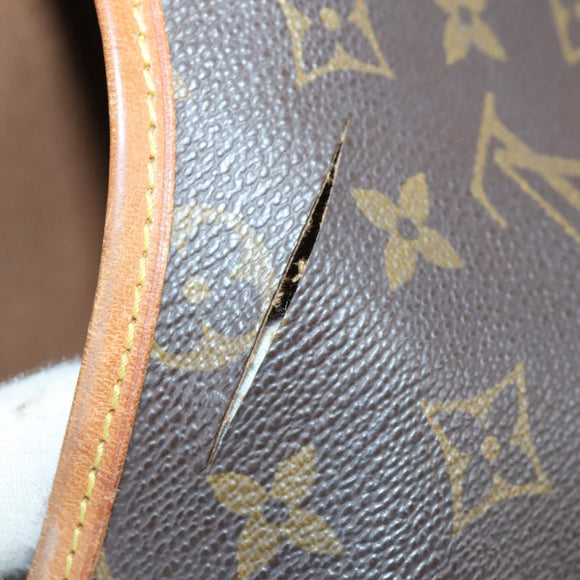 LOUIS VUITTON Monogram Saumur 35 Shoulder Bag M42254 LV Auth 146596