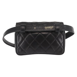 CHANEL Waist pouch Matelasse Waist bag Leather Black Gold CC Auth 146618 - 0