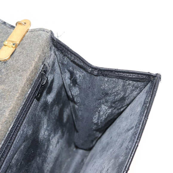 GIVENCHY Chain Shoulder Bag Leather Black Gold Auth 146686