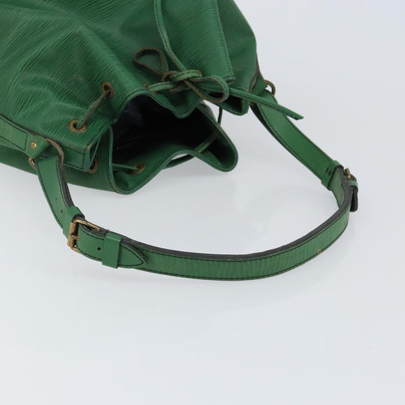 LOUIS VUITTON Epi Noe Shoulder Bag Green M44004 LV Auth 146974