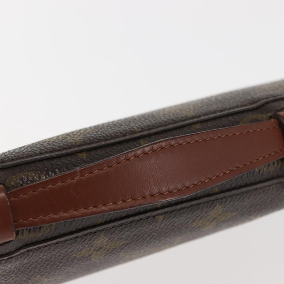 LOUIS VUITTON Monogram Poche Escapade Travel Case M60113 LV Auth 147163