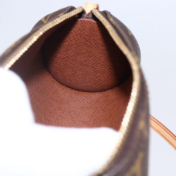LOUIS VUITTON Monogram Papillon Pouch LV Auth 147235