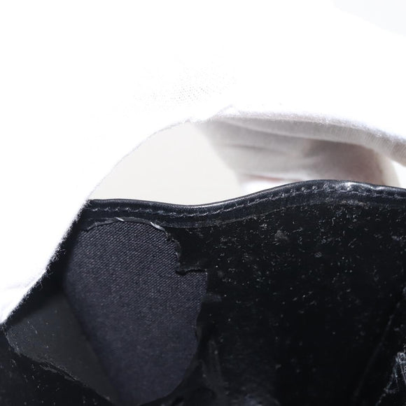 Salvatore Ferragamo Chain Vala Shoulder Bag Leather Black Gold Auth 147890