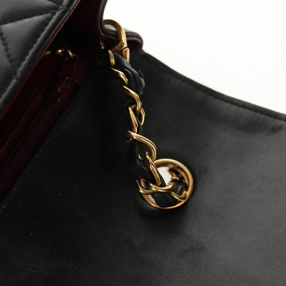 CHANEL Matelasse Chain Diana Shoulder Bag Lamb Skin Black Gold CC Auth 147913V