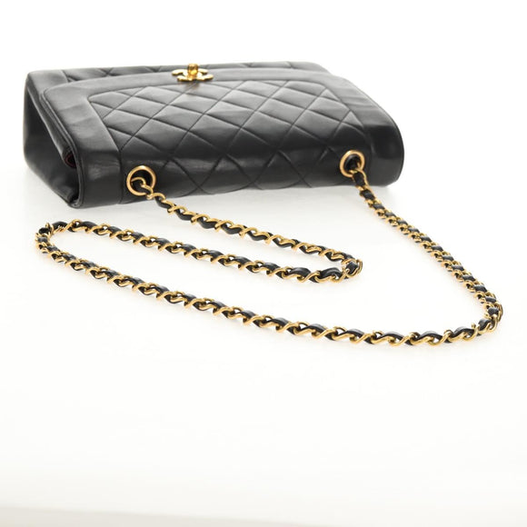 CHANEL Matelasse Chain Diana Shoulder Bag Lamb Skin Black Gold CC Auth 147913V