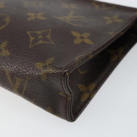 LOUIS VUITTON Monogram Poche Toilette 15 Pouch M47546 LV Auth 148126