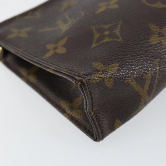LOUIS VUITTON Monogram Poche Toilette 15 Pouch M47546 LV Auth 148126