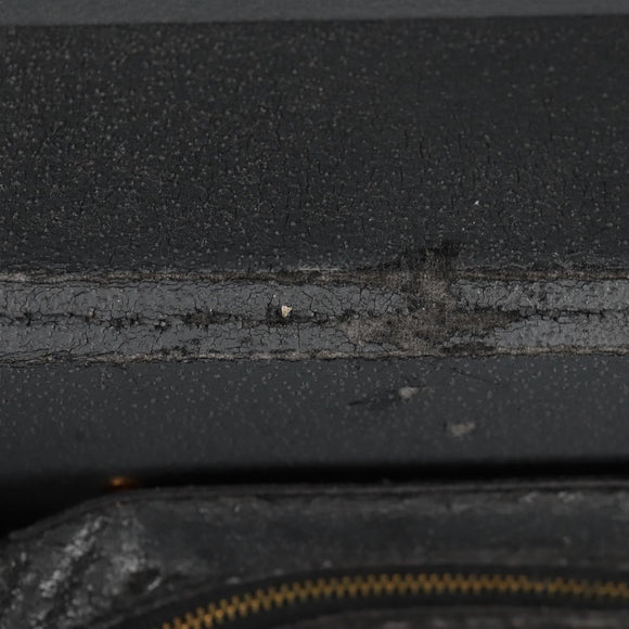 LOUIS VUITTON Vanity Epi Shoulder Bag Black LV Auth 148141A