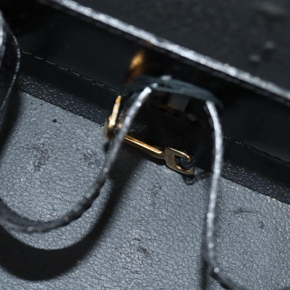 LOUIS VUITTON Vanity Epi Shoulder Bag Black LV Auth 148141A