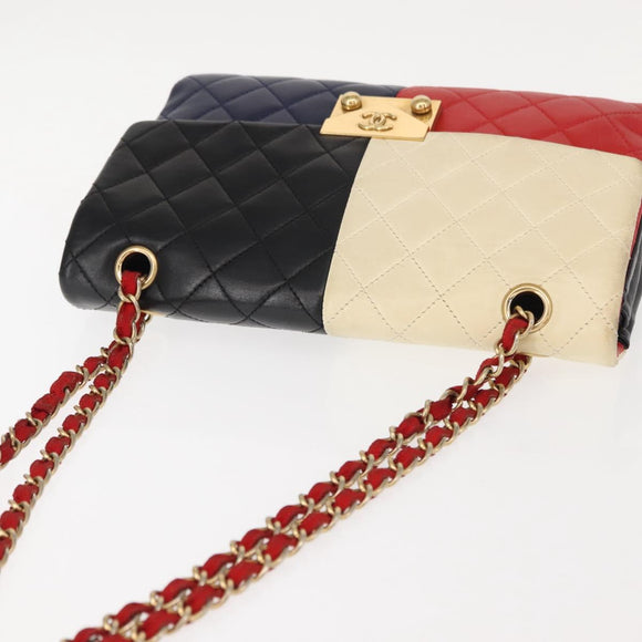 CHANEL Matelasse Chain Pagoda Bag Lamb Skin Multicolor Gold CC Auth 148199