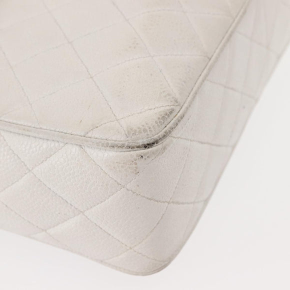 CHANEL Matelasse Chain Shoulder Bag Caviar Skin White Gold CC Auth 148356