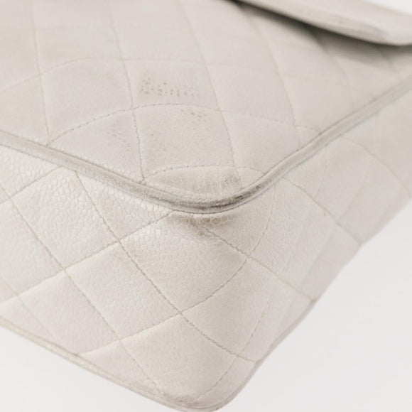 CHANEL Matelasse Chain Shoulder Bag Caviar Skin White Gold CC Auth 148356