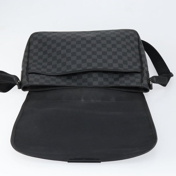 LOUIS VUITTON Damier Graphite Daniel MM Shoulder Bag N58029 LV Auth 148377