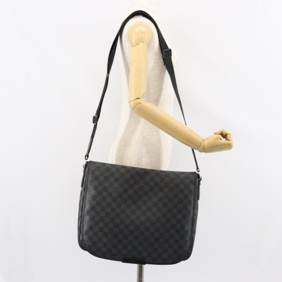 LOUIS VUITTON Damier Graphite Daniel MM Shoulder Bag N58029 LV Auth 148377
