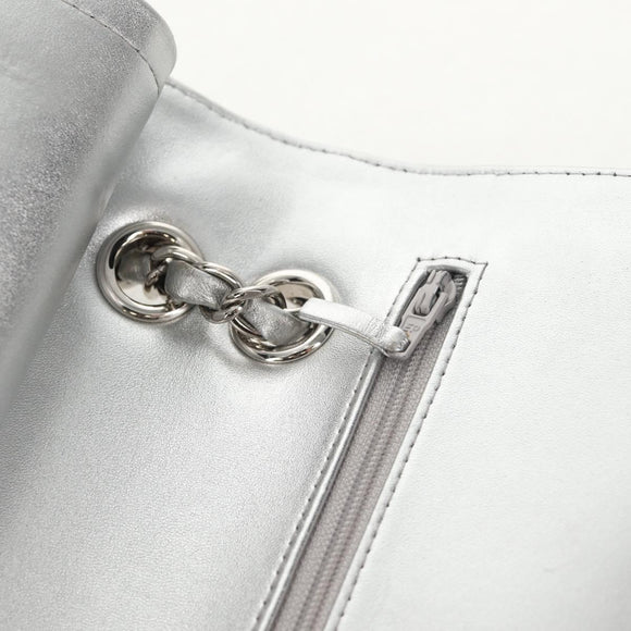 CHANEL Double Flap Chain Shoulder Bag Leather Silver CC Auth 148462SAM