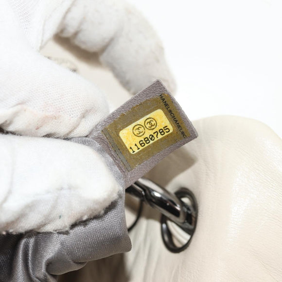 CHANEL Shoulder Bag Lamb Skin White Silver CC Auth 148619AV