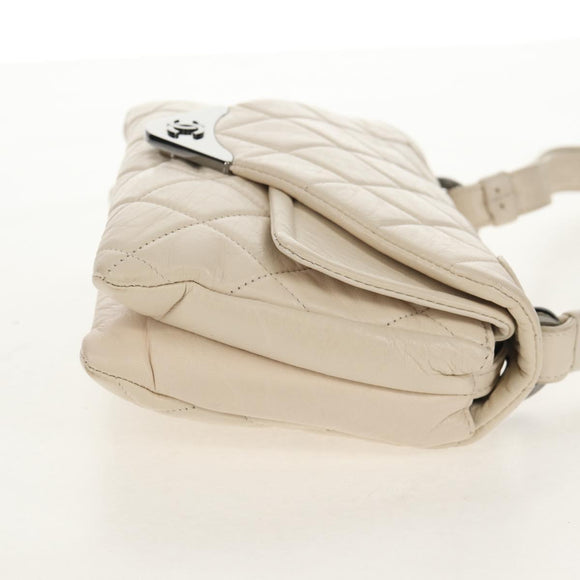 CHANEL Shoulder Bag Lamb Skin White Silver CC Auth 148619AV