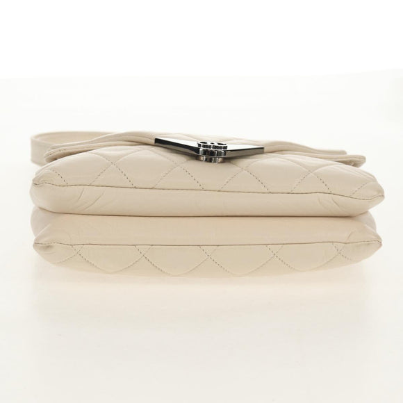 CHANEL Shoulder Bag Lamb Skin White Silver CC Auth 148619AV