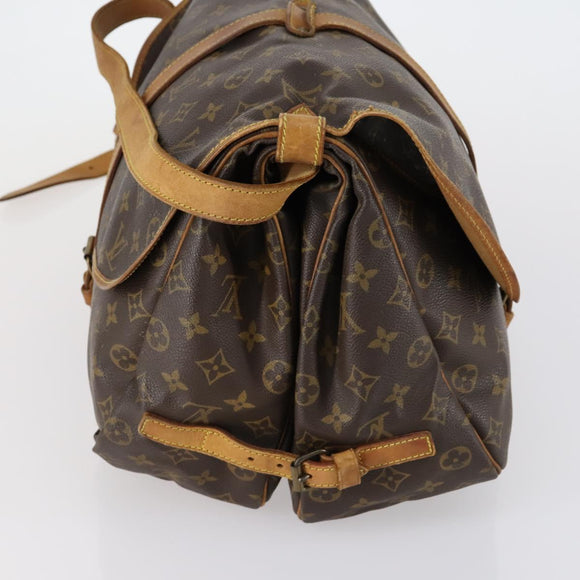 LOUIS VUITTON Monogram Saumur 35 Shoulder Bag M42254 LV Auth 148638