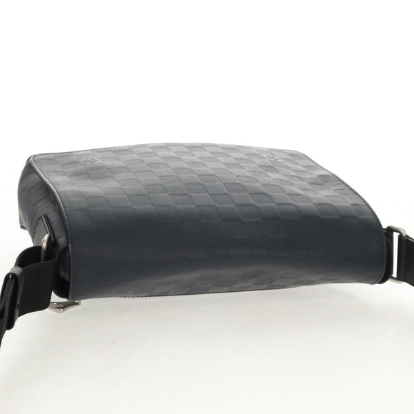 LOUIS VUITTON Damier Infini District PM Shoulder Bag Onyx N41033 Auth 148646AV