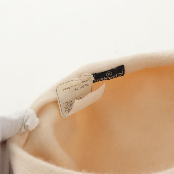 CHANEL Camellia Beret Cap Wool Cream CC Auth 148661M