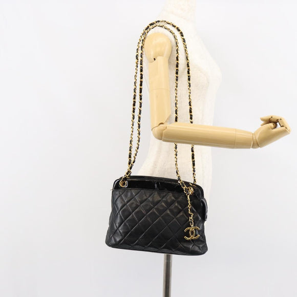 CHANEL Chain Shoulder Bag Lamb Skin Black Gold CC Auth 149046