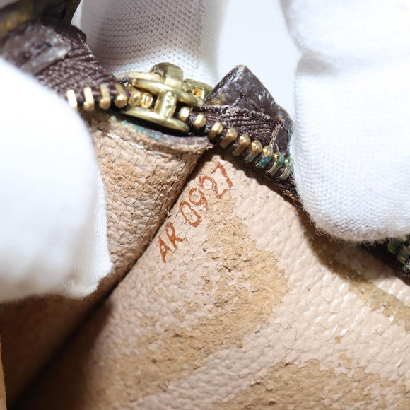 LOUIS VUITTON Monogram Bucket GM Accessory Pouch LV Auth 149172