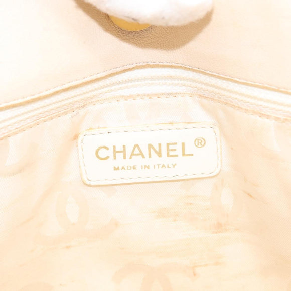 CHANEL Camelia Tote Bag Patent leather Beige Gold CC Auth 149325