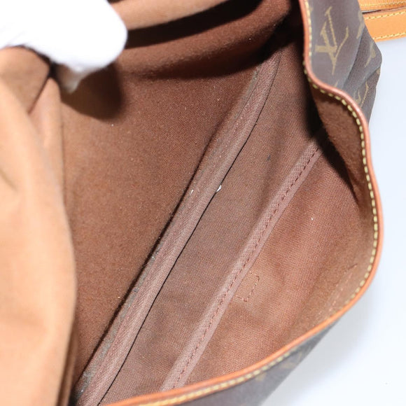 LOUIS VUITTON Monogram Saumur 30 Shoulder Bag M42256 LV Auth 149330