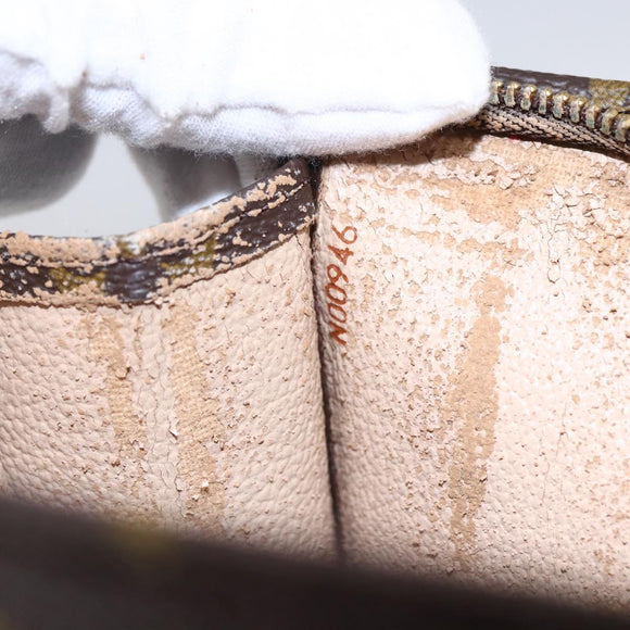 LOUIS VUITTON Monogram Poche Toilette 19 Pouch M47544 LV Auth 149344