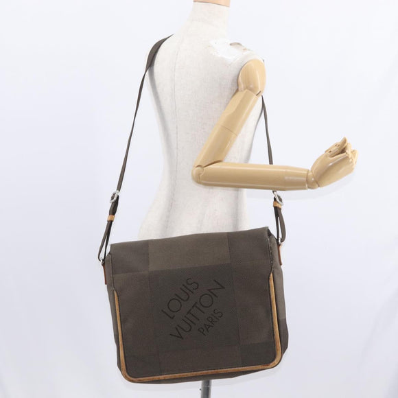 LOUIS VUITTON Damier Geant Messager Shoulder Bag Tail M93030 LV Auth 149506