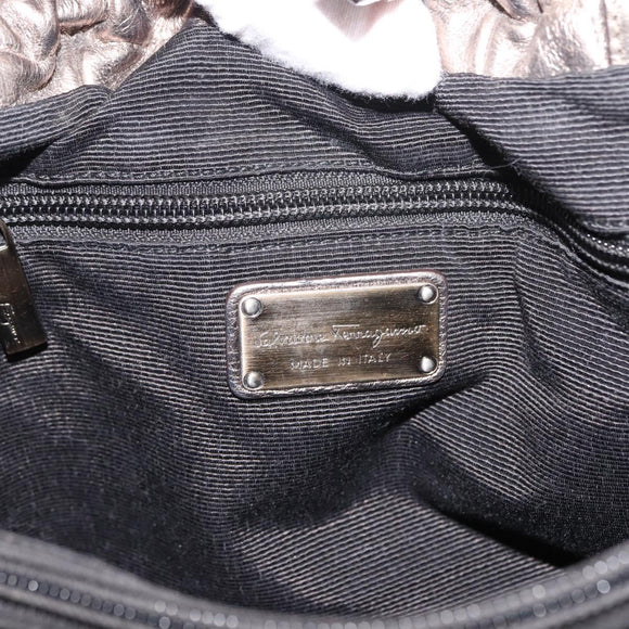 Salvatore Ferragamo Vala Shoulder Bag Leather Gold tone Auth 149548