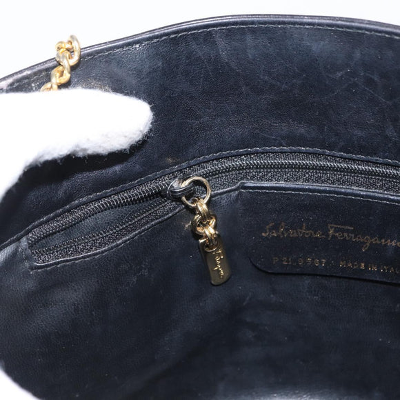 Salvatore Ferragamo Chain Shoulder Bag Leather Black Gold Auth 149911