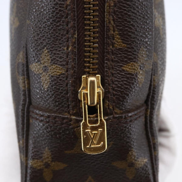 LOUIS VUITTON Monogram Trousse Toilette 23 Clutch Bag M47524 LV Auth 149985