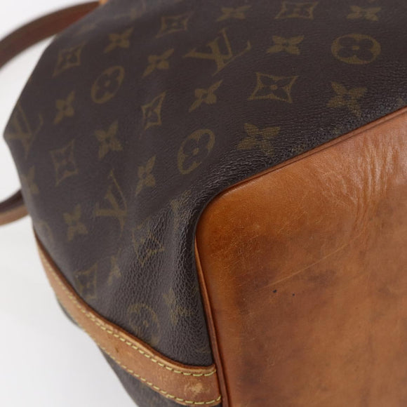 LOUIS VUITTON Monogram Petit Noe Shoulder Bag M42226 LV Auth 150006