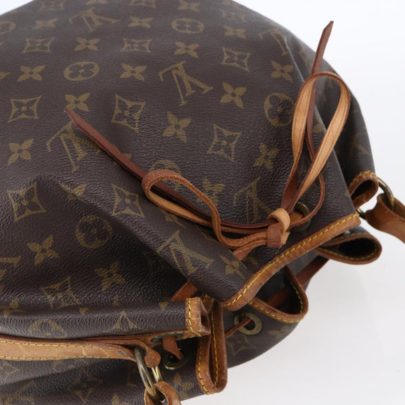 LOUIS VUITTON Monogram Petit Noe Shoulder Bag M42226 LV Auth 150165