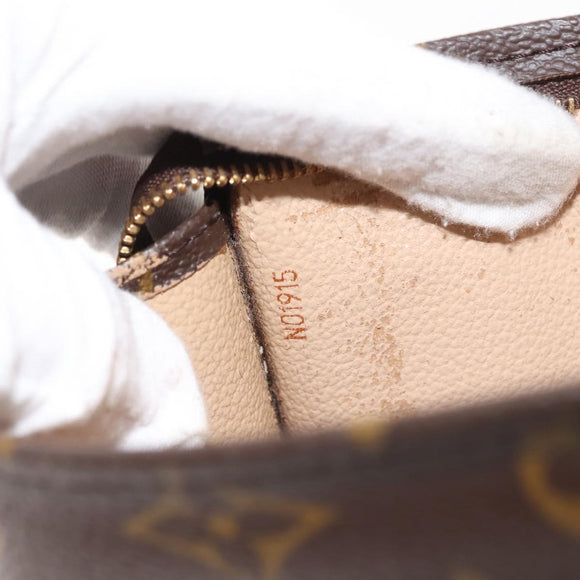 LOUIS VUITTON Monogram Poche Toilette 19 Pouch M47544 LV Auth 150304