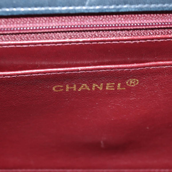 CHANEL Matelasse Double Turn Lock Chain Bag Lamb Skin 2way Navy CC Auth 150317SM