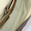 LOUIS VUITTON Monogram Reporter GM Shoulder Bag M45252 LV Auth 150397-21