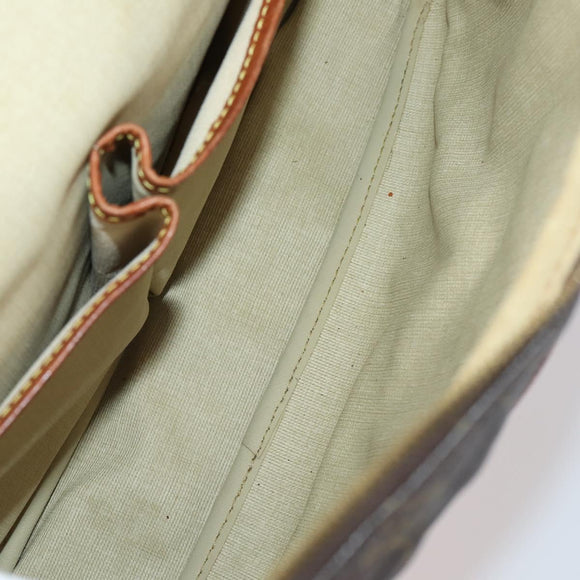 LOUIS VUITTON Monogram Reporter GM Shoulder Bag M45252 LV Auth 150397