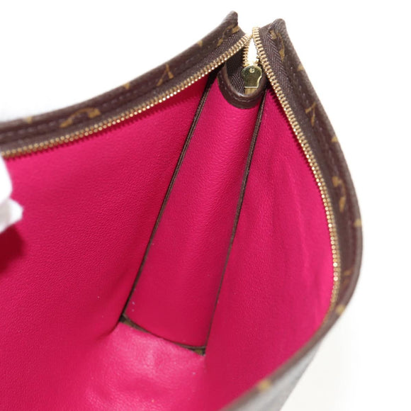 LOUIS VUITTON Monogram Poche Toilette 26 Pouch M43997 LV Auth 150474M