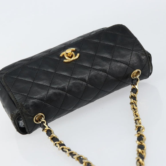 CHANEL Matelasse Chain Shoulder Bag Lamb Skin Black Gold CC Auth 150565
