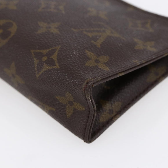 LOUIS VUITTON Monogram Poche Toilette 15 Pouch M47546 LV Auth 150595