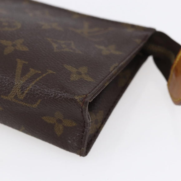 LOUIS VUITTON Monogram Poche Toilette 15 Pouch M47546 LV Auth 150595