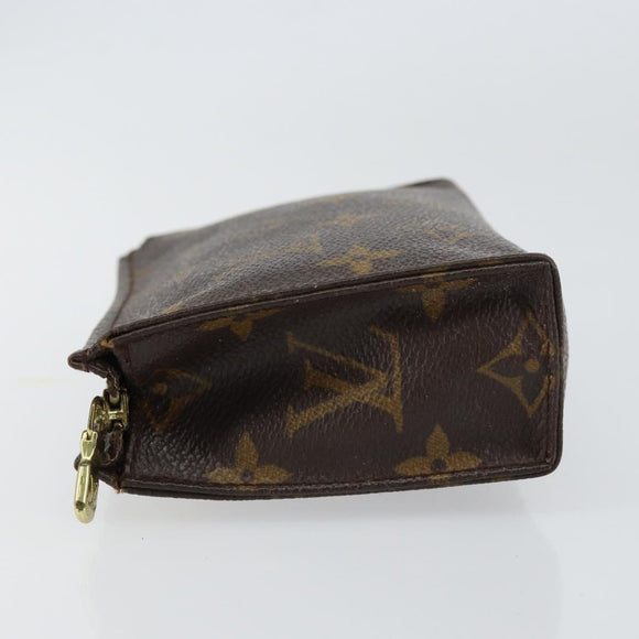 LOUIS VUITTON Monogram Poche Toilette 15 Pouch M47546 LV Auth 150596