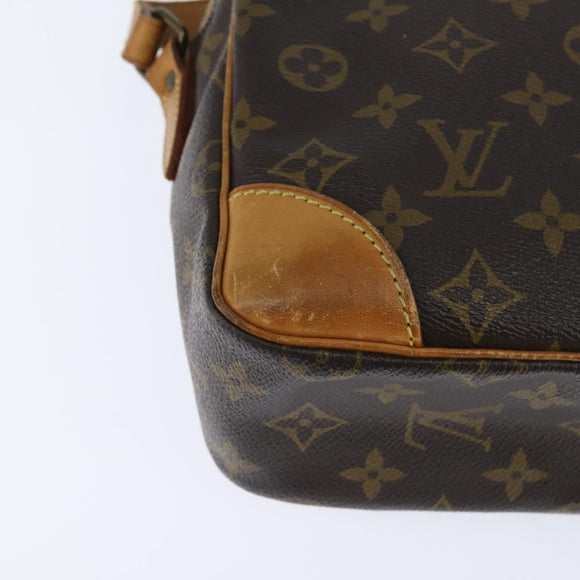 LOUIS VUITTON Monogram Trocadero 30 Shoulder Bag M51272 LV Auth 150671